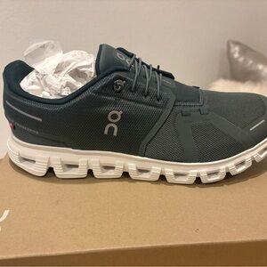 On Cloud Mens Running Shoe in Dark Green/White